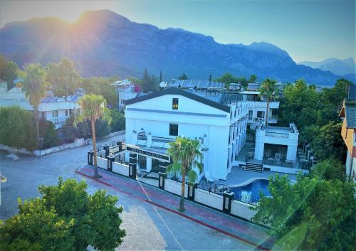 Exterior view, Miyas Luxury Hotel, Kemer