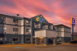Exterior view 5, AmericInn by Wyndham Davenport, Scott